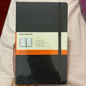 Moleskine Classic Notebook Hard Cover Large (5" x 8.25") Ruled/Lined Black 240